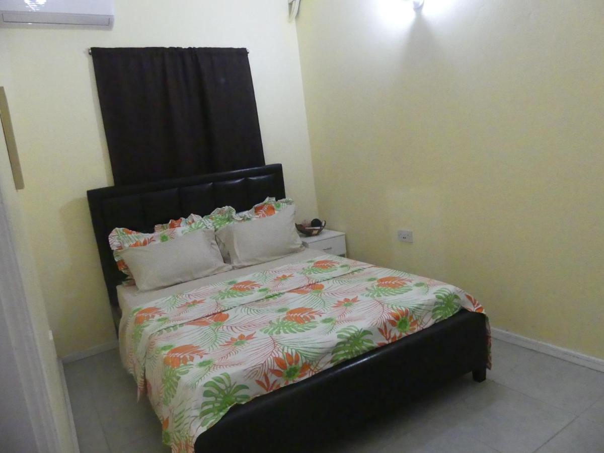 Southern Haven Guesthouse Laborie ภายนอก รูปภาพ