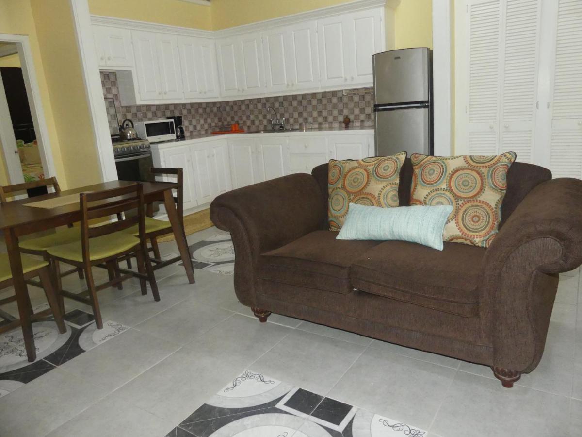 Southern Haven Guesthouse Laborie ภายนอก รูปภาพ