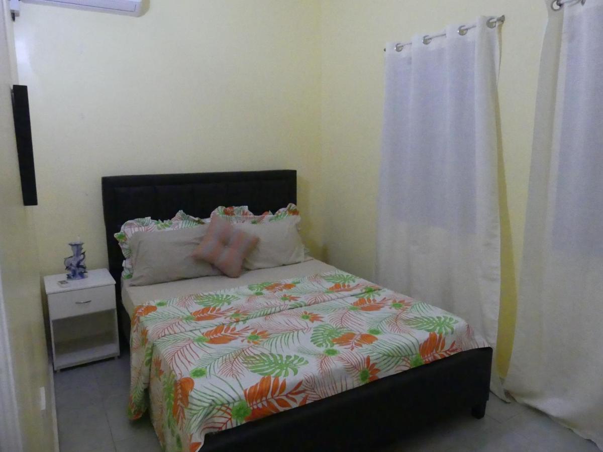 Southern Haven Guesthouse Laborie ภายนอก รูปภาพ